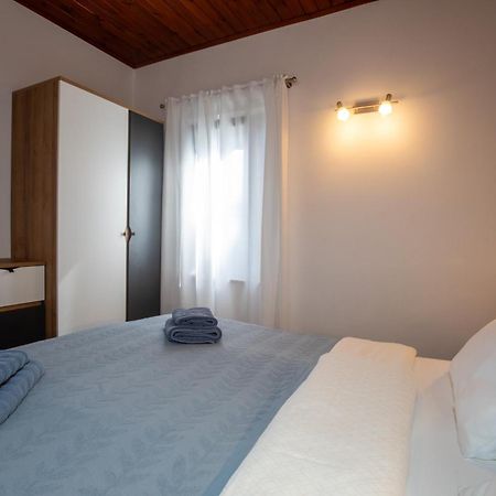 Apartmani Nena I Branko Premantura Kültér fotó