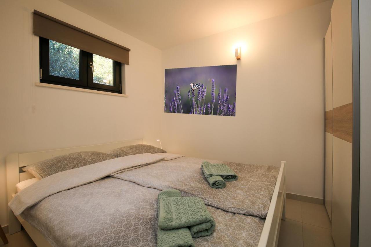 Apartmani Nena I Branko Premantura Kültér fotó